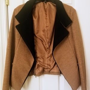 Cropped Blazer with Zipper Detail Back